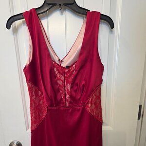 STUNNING Sangria Red Lace Cocktail Dress